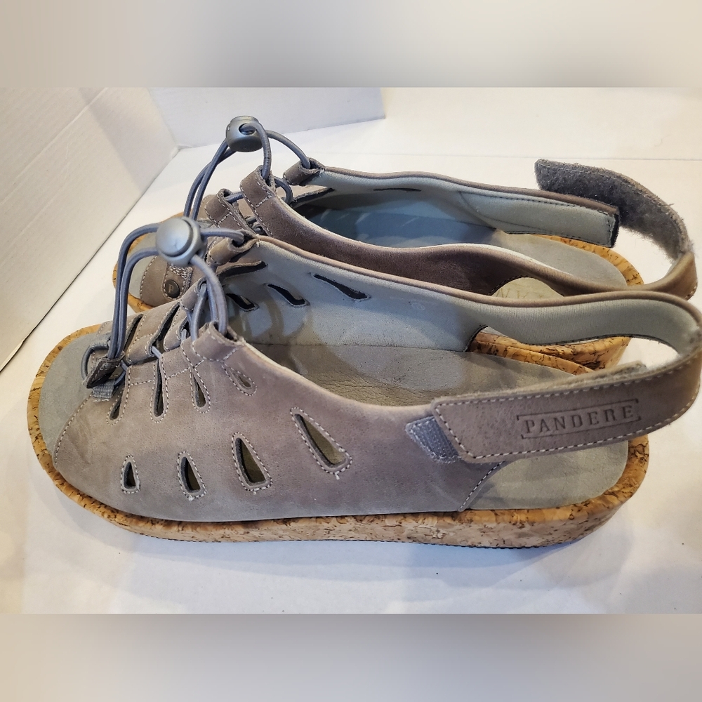 Pandere Women's Gray Sandals Sz 11